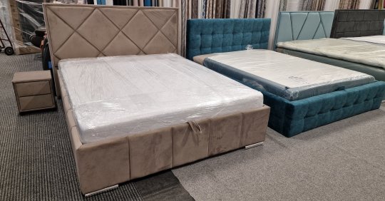 SAN TROPEZ franciaágy | AJÁNDÉK ÉJJELI SZEKRÉNNYEL!